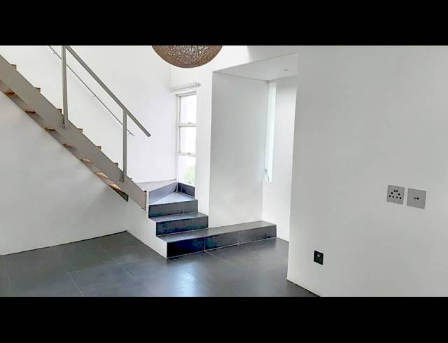 2 bed property to rent in WOODSTOCK